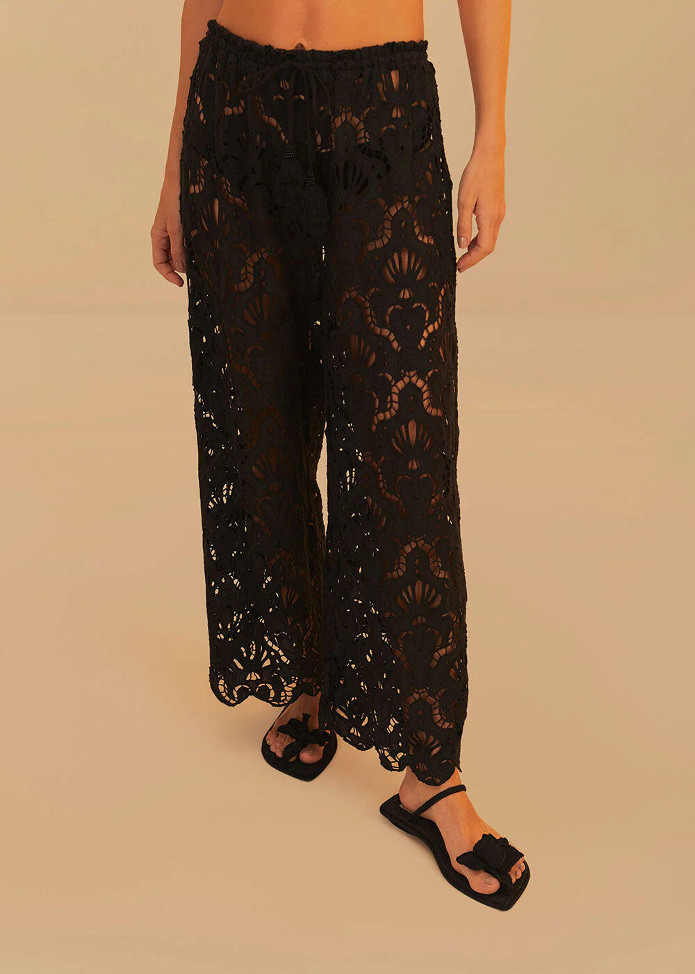 Seashell Eyelet Pants Black