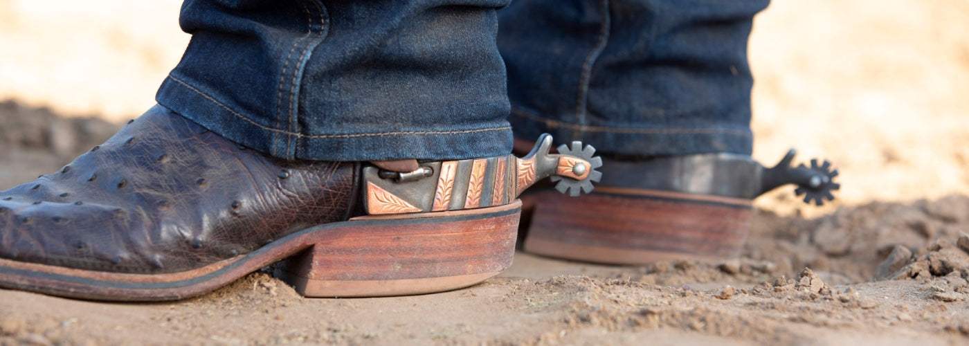 How to Pick the Right Types of Western Spurs