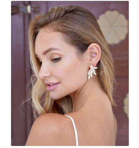 Pearl Wing Earrings / Pearl Crystal