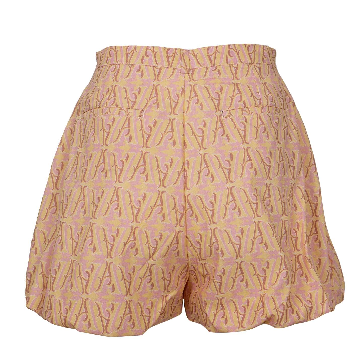 Balloon Shorts with Back Pockets