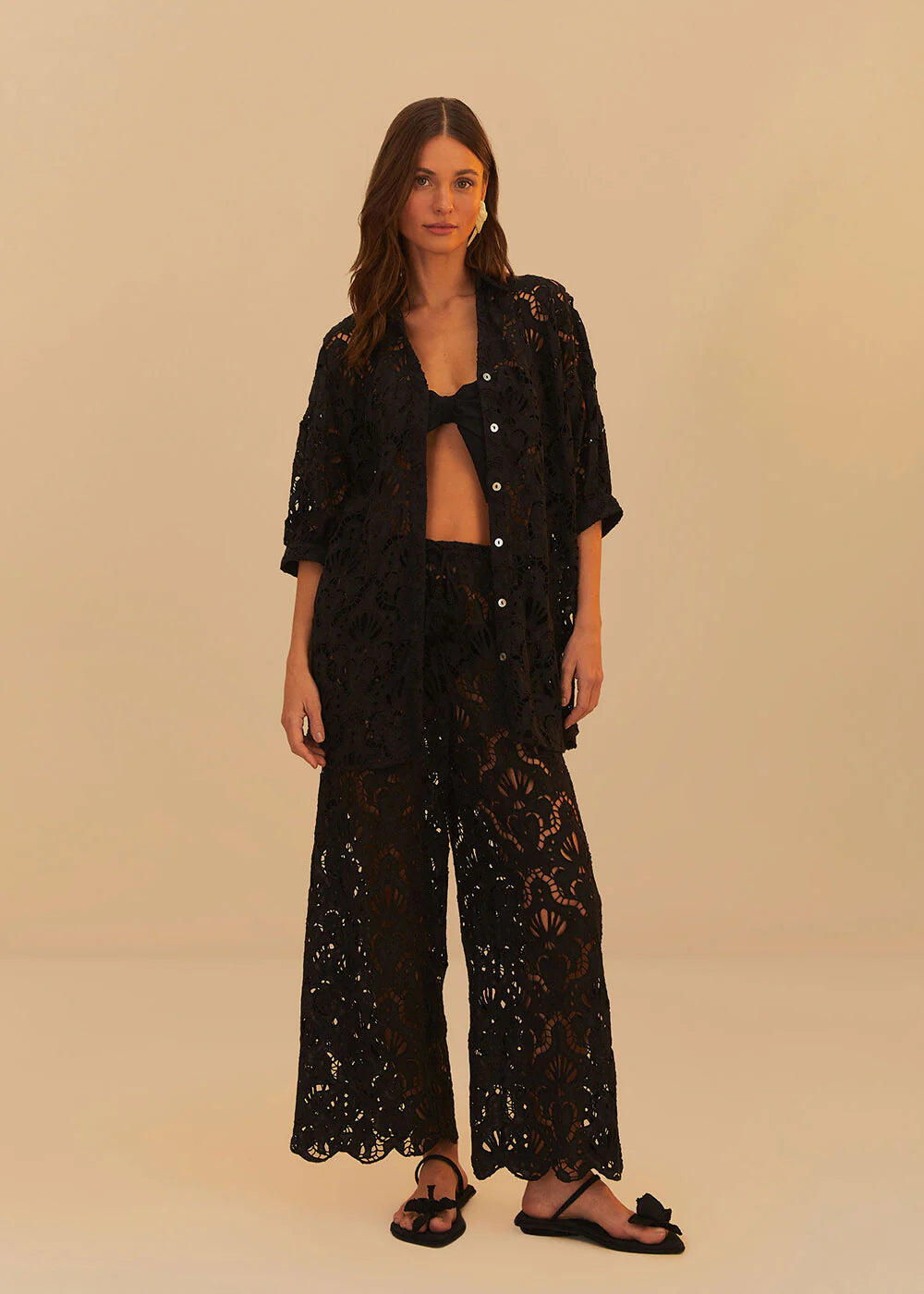 Seashell Eyelet Shirt Black