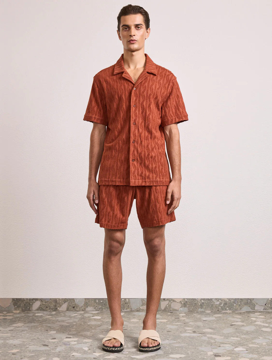 Augusto Terry Jacquard Short Silk Brown - Shorts