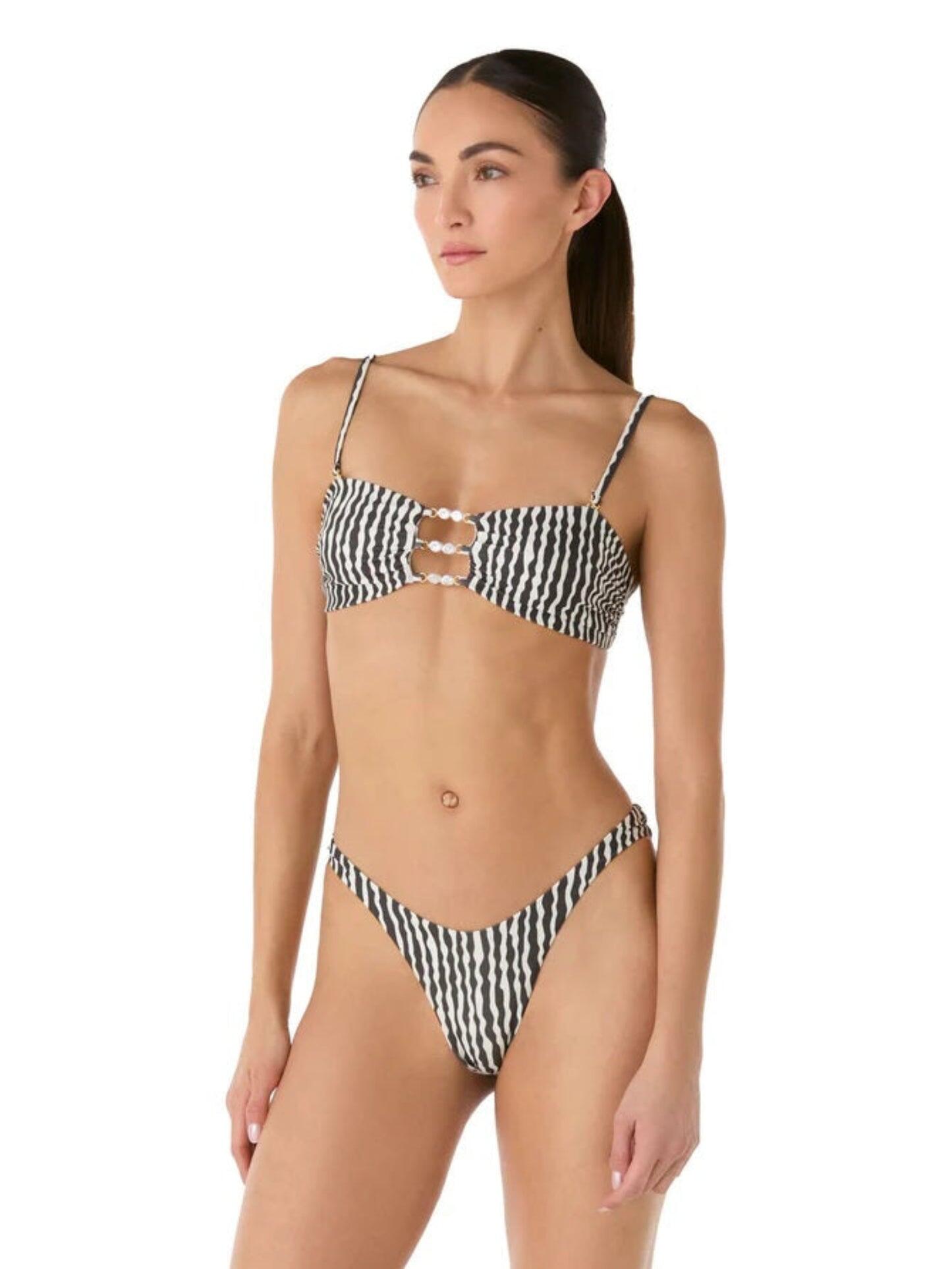 Inti Bikini Bottom Saywa