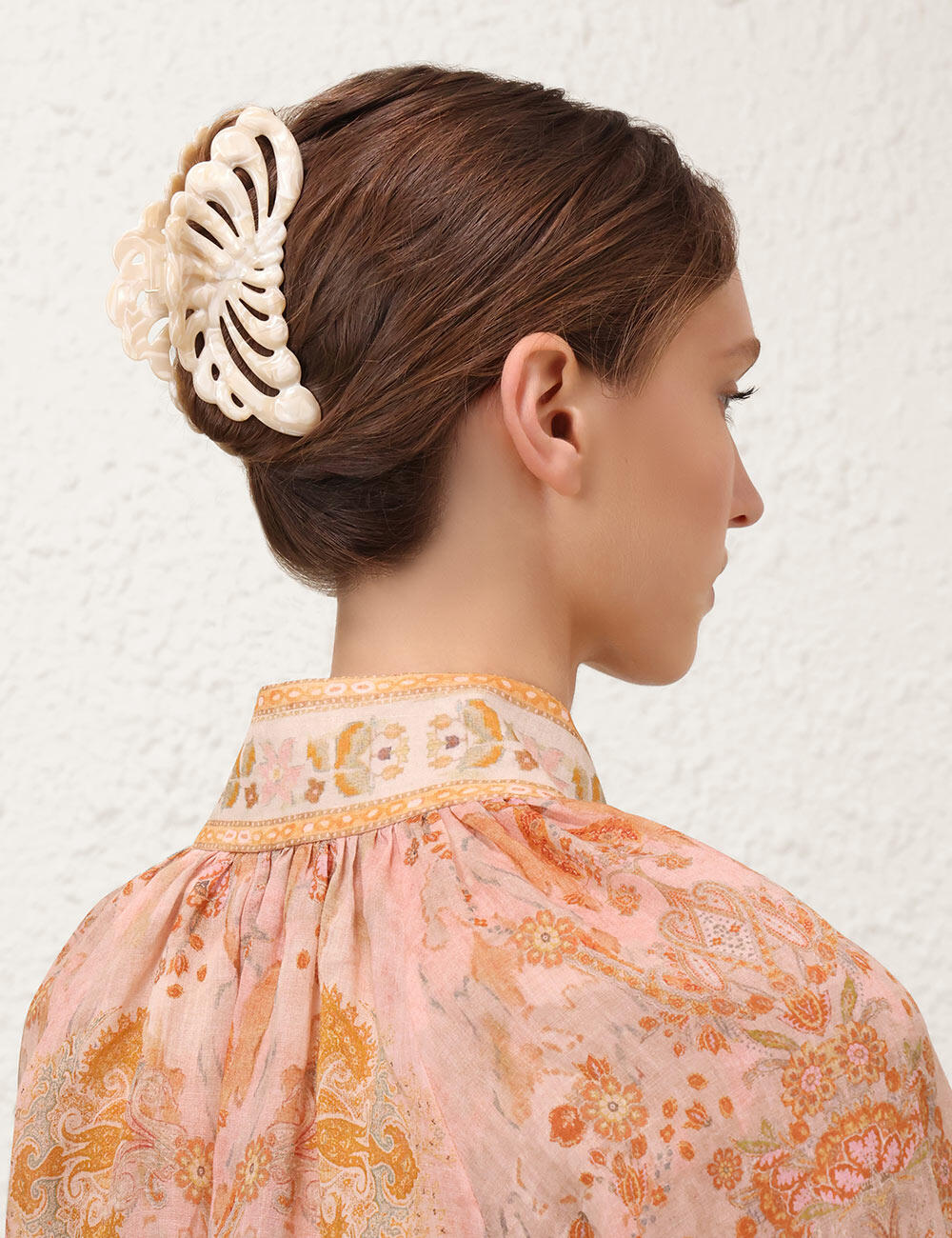 Palm Clasp Shell - Hair Accessories