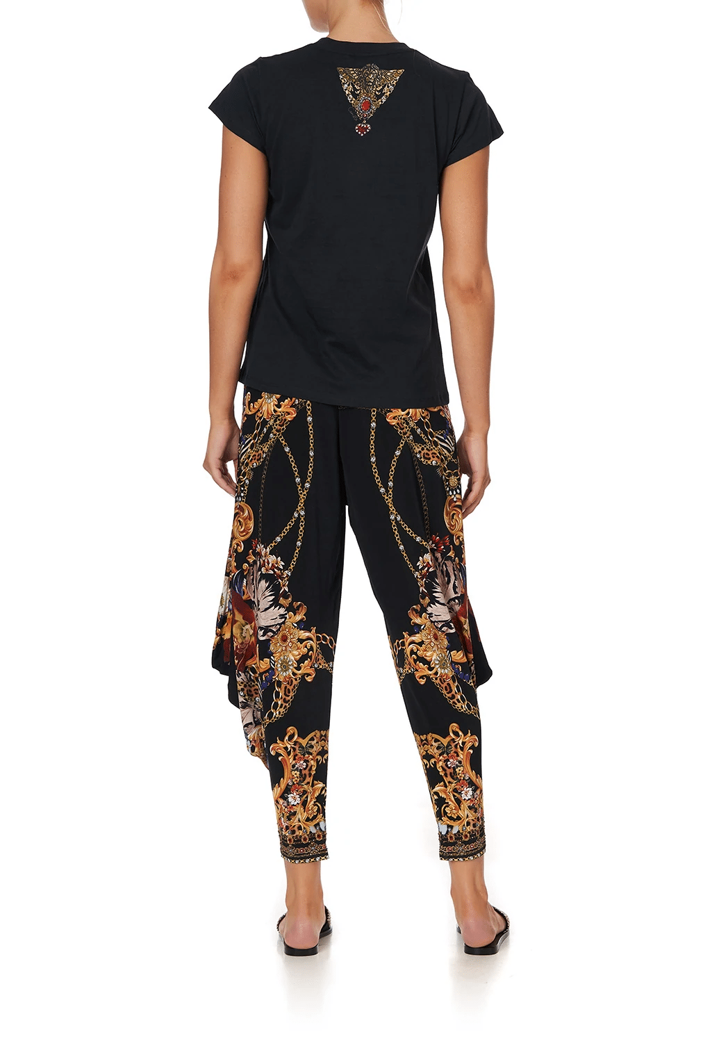 Black Round Neck T Shirt | Camilla
