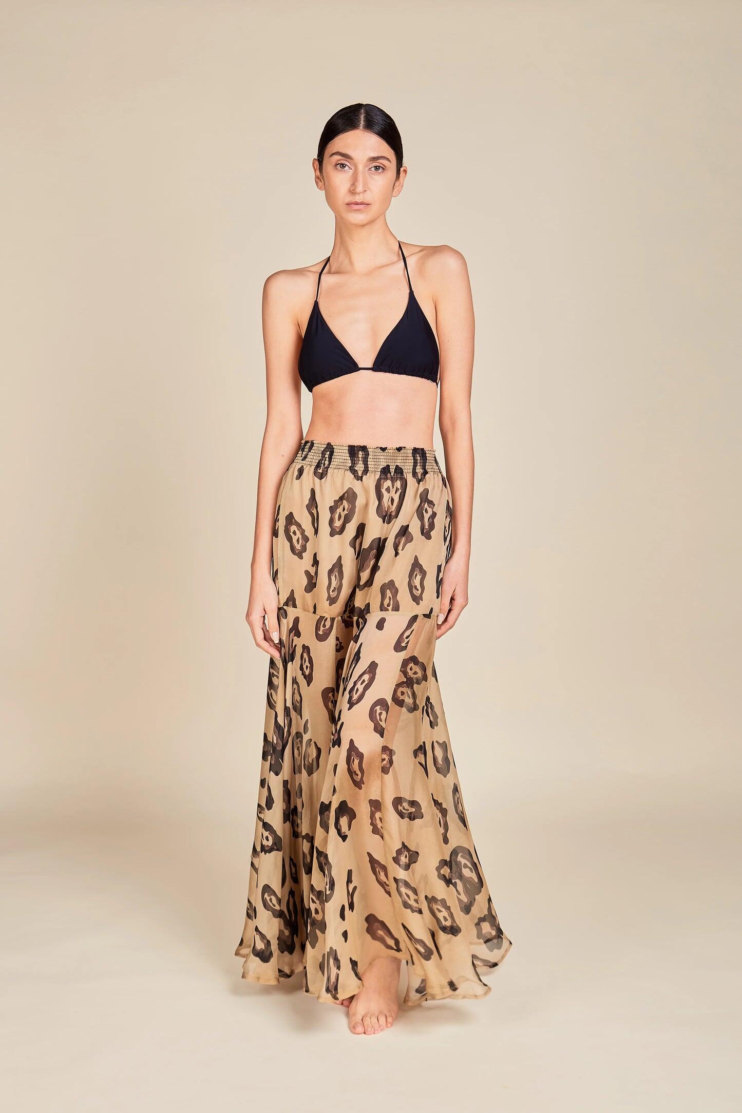 Load image into Gallery viewer, designer maxi skirt resortwear aguaclara
