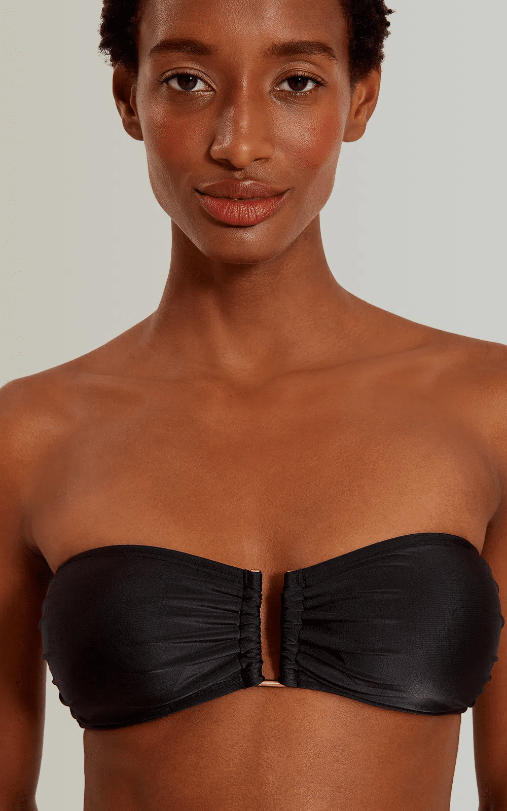 Load image into Gallery viewer, Drop Bandeau Bikini Top Black
