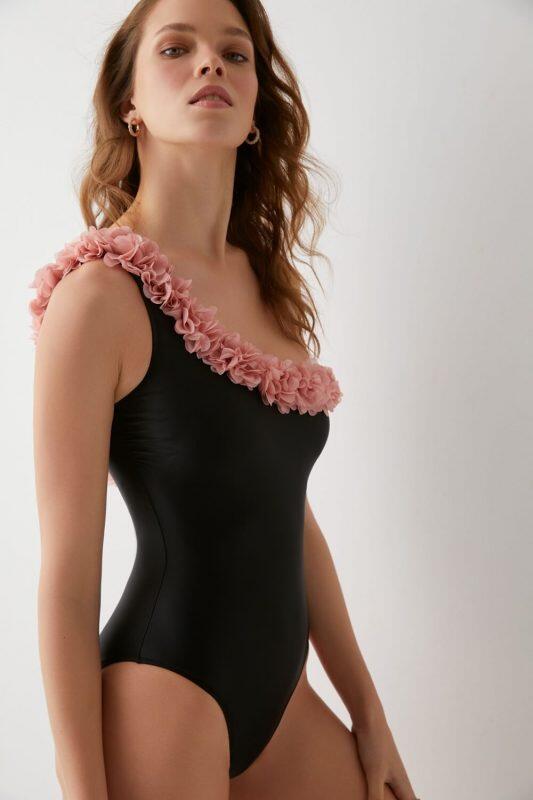 Valentina One Piece Black/Pink - One Piece