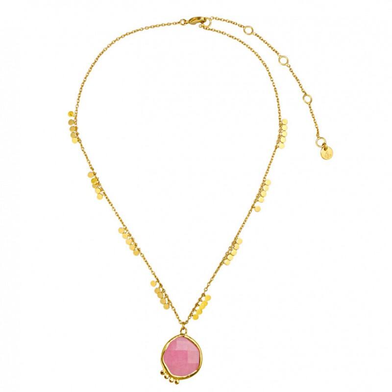 Close-up of the Maggi Necklace Pink pendant